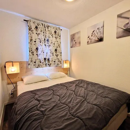 Le Cheval Blanc - 4 Pieces Pour 9 Personnes 461 Modane